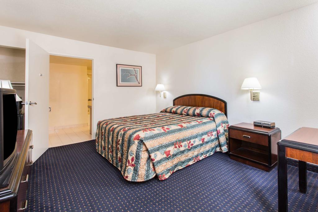 Knights Inn Virginia Beach Lynnhaven Kültér fotó